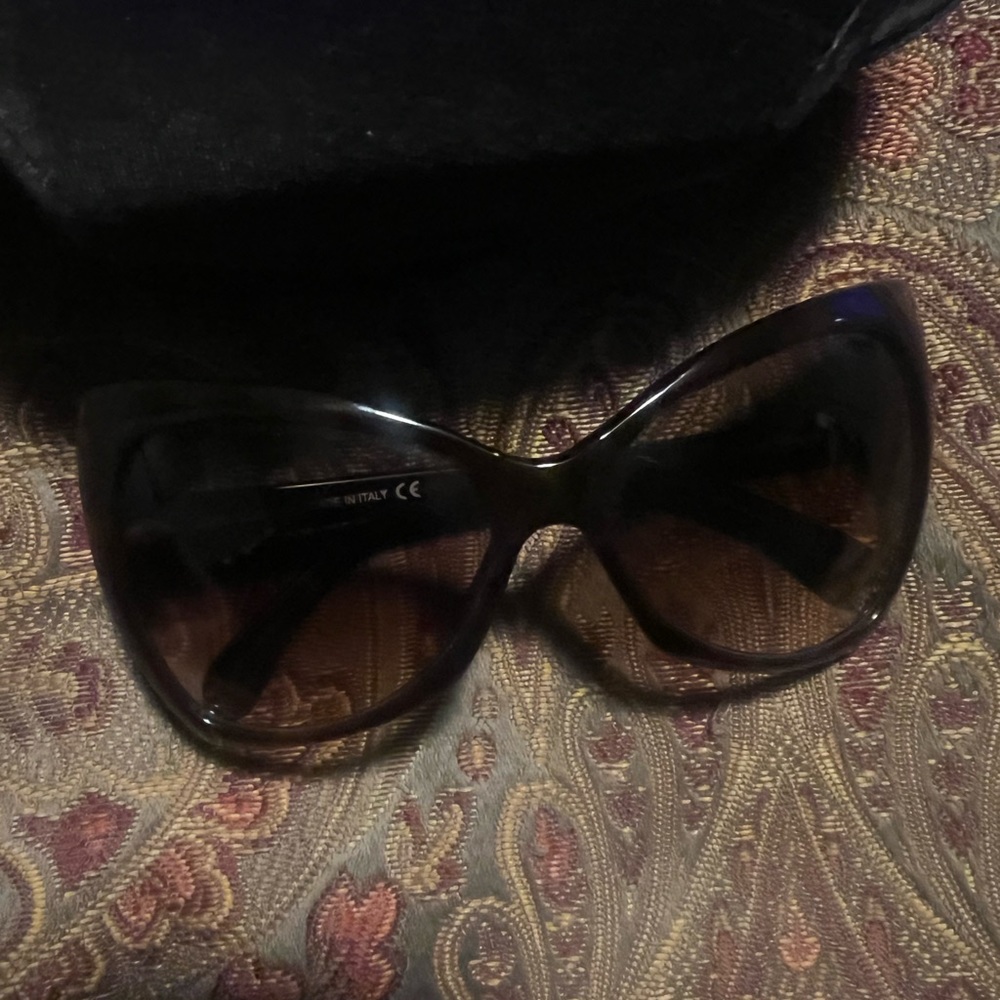 Authentic Tom Ford brown sunglasses